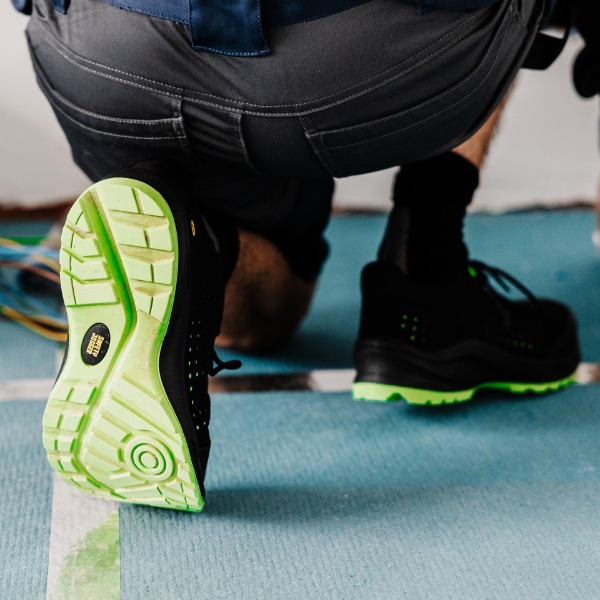 GIÀY BẢO HỘ JOGGER MODULO S1PS LOW PERF KHÔNG KIM LOẠI CHỐNG TĨNH ĐIỆN