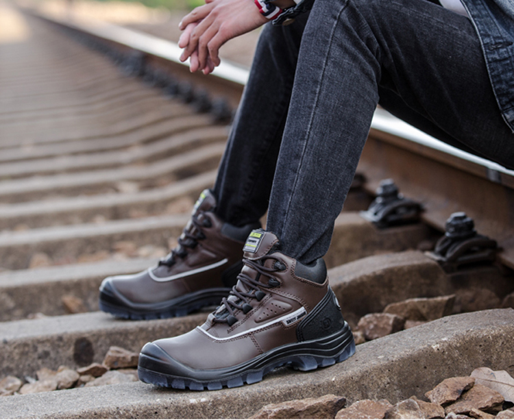 GIÀY CÁCH ĐIỆN CHÍNH HÃNG JOGGER MARS SB EH 18KV